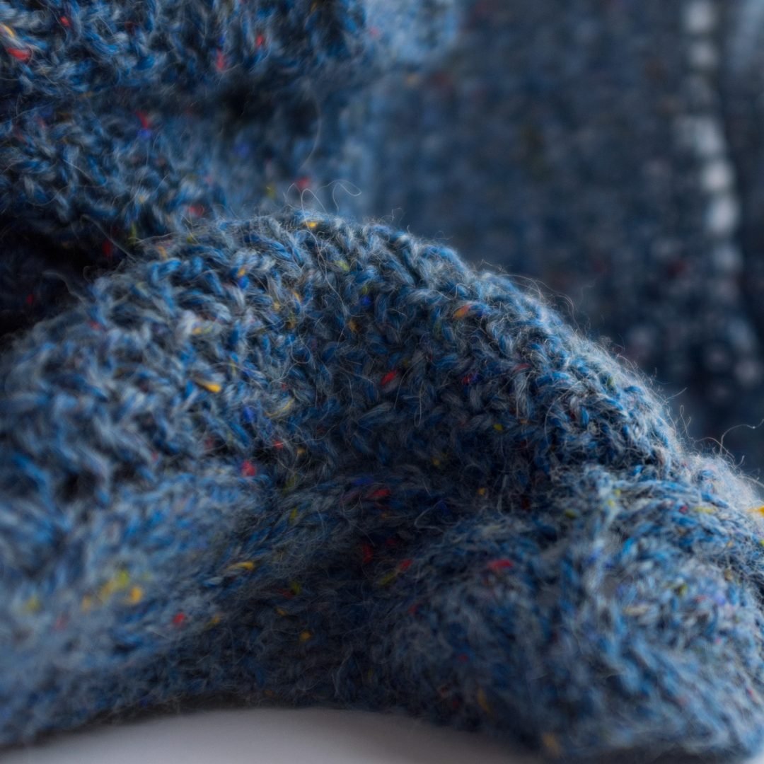 Cable Shawl by AnaConde