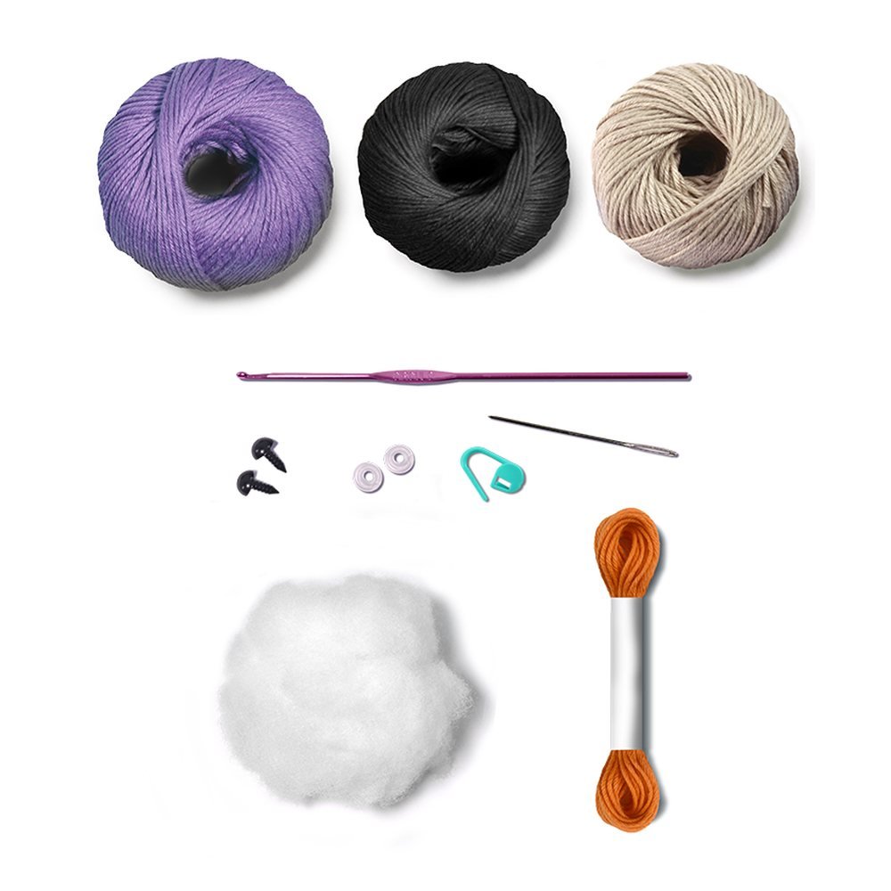 Materiales del kit amigurumi Witch de Círculo: ovillos, madejas, ganchillo, ojos de seguridad, relleno, aguja y marcapuntos